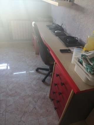 Dormitorio juvenil con cajones