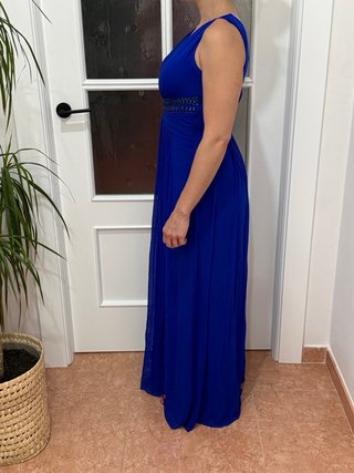 Vestido azul largo con pedrería
