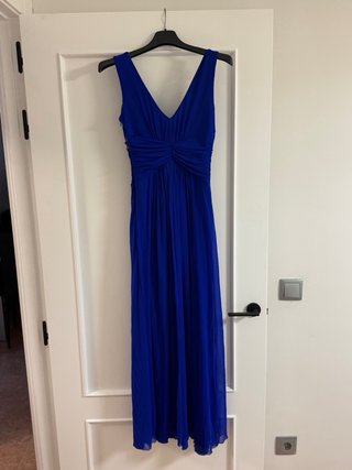 Vestido azul largo con pedrería