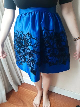 Vestido fiesta princesa azul y negro