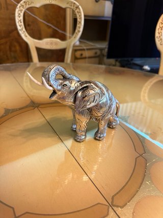 Figura de elefante de plata