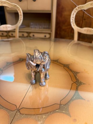 Figura de elefante de plata