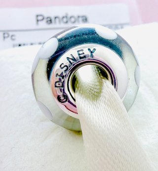 Pandora Disney Mickey Mouse Murano Charm