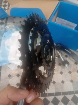 Grupo Shimano Platos y Bielas Eje Pedalier
