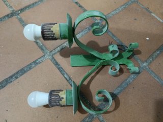 Apliques de pared verdes y marrones