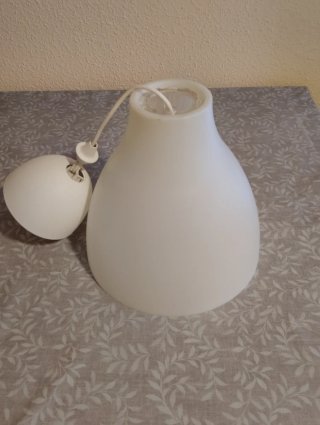 Lámpara colgante Ikea blanca