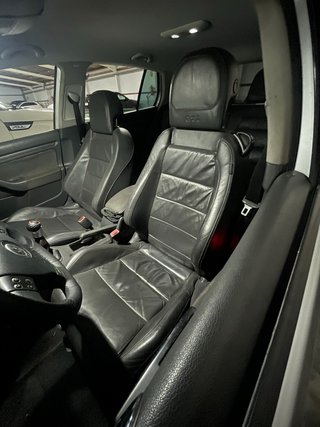 Volkswagen Golf 2004