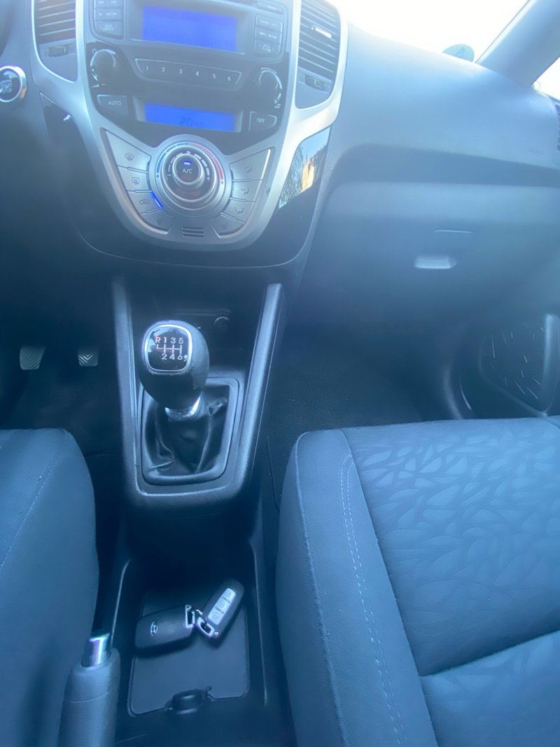 Hyundai ix20 2011, foto 9