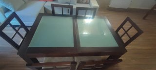 Mesa de comedor madera y cristal con 6 sillas