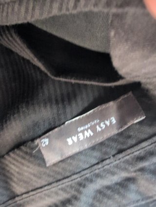 Traje negro elegante