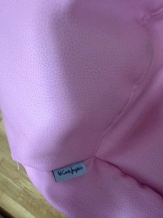 Puf rosa piel sintética