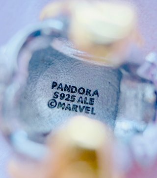 Pandora Charm Oro y Plata