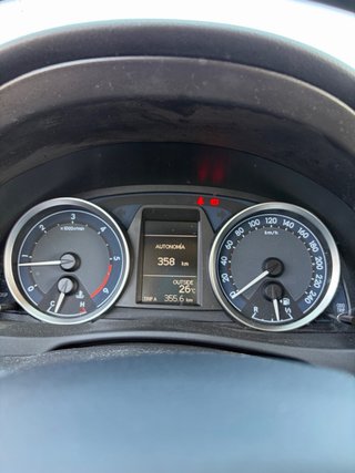 Toyota Auris 2014