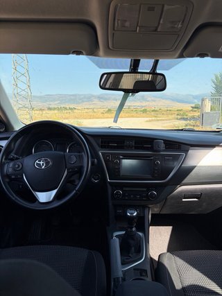 Toyota Auris 2014