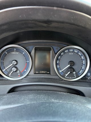 Toyota Auris 2014