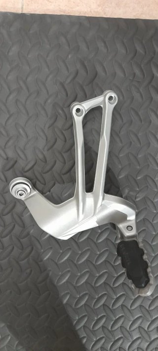 Soporte Estribo Derecho Ducati Multistrada 1260