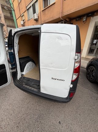 Renault Kangoo 2013 en alquiler por dias