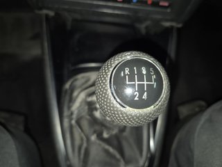 Volkswagen Golf 2003