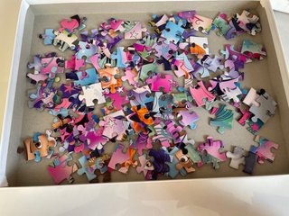 Puzzle Vampirina 104 piezas Clementoni