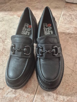 Mocasines Refresh Negros Mujer