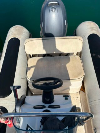 Semirrígida Astec Yamaha 40CV Plataforma