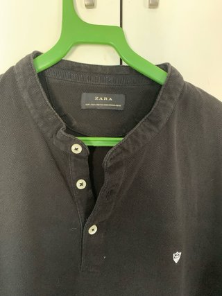 Polo Zara sin cuello