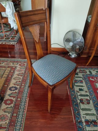 Mesa cristal y 6 sillas comedor