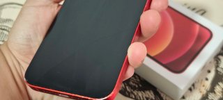 iPhone 12 128GB Rojo con raja  en la pantalla