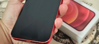 iPhone 12 128GB Rojo con raja  en la pantalla