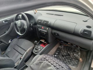 Audi A3  233000 kilómetros