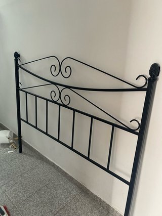 Cabecero de forja negro