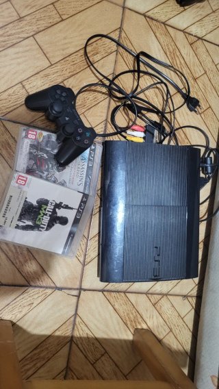 Consola PlayStation 3 (PS3) Negra + Juegos