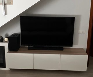 Mueble TV Besta blanco y madera