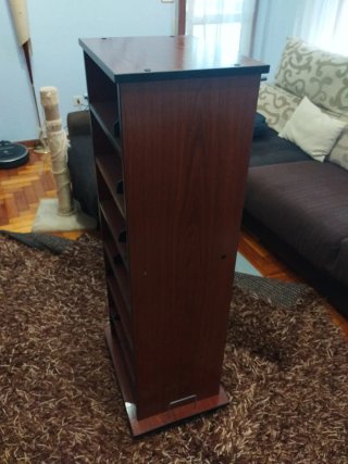 Mueble Porta CDs Madera y Metal con ruedas