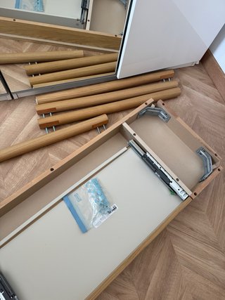 Mesa de escritorio de madera