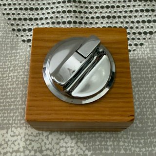 Posacenere e accendino legno/acciaio