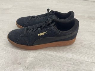 Zapatillas Puma Suede Marrones y Negras