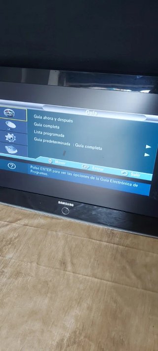 Televisión Samsung Negra 32'