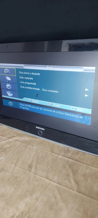 Televisión Samsung Negra 32'