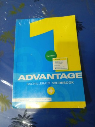 Advantage Student's book.  Se regala el Worbook
