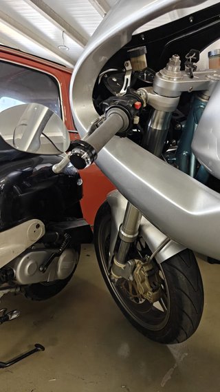 Ducati 900SS Cafe Racer Plata