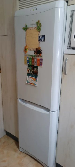 Nevera Indesit