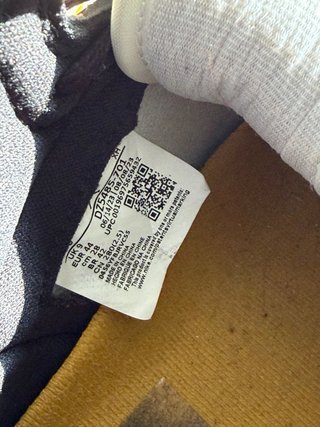 Nike Air Jordan 1 Retro High OG Amarillo