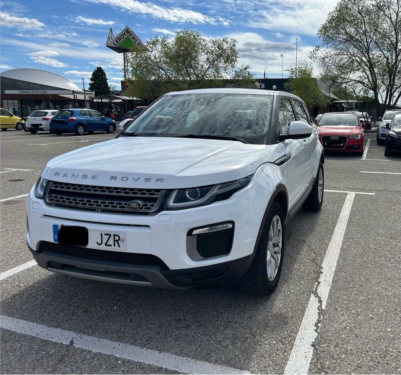 Range Rover Evoque 2.0 TD4 SE. de 150 CV. - foto 1