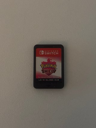 Nintendo Switch Pokémon Scudo