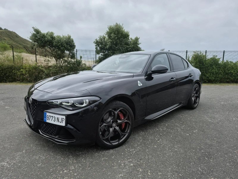Alfa Romeo Giulia 2025 - foto 1