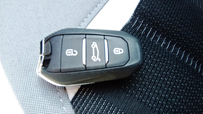 Opel Mokka Business Elegance 1,5 D MT6 S/S 2022, foto 16