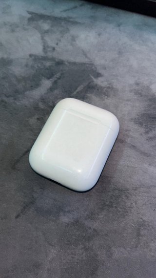 Apple AirPods 2