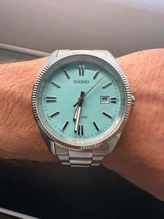 Reloj Casio Plata y Turquesa