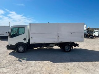 NISSAN NT400 2014 BASCULANTE LATERALES ALTOS